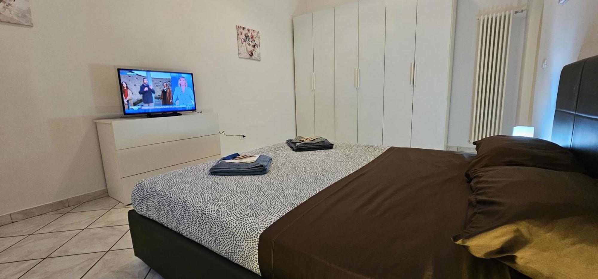Luxury Station Apartment — Photos 1